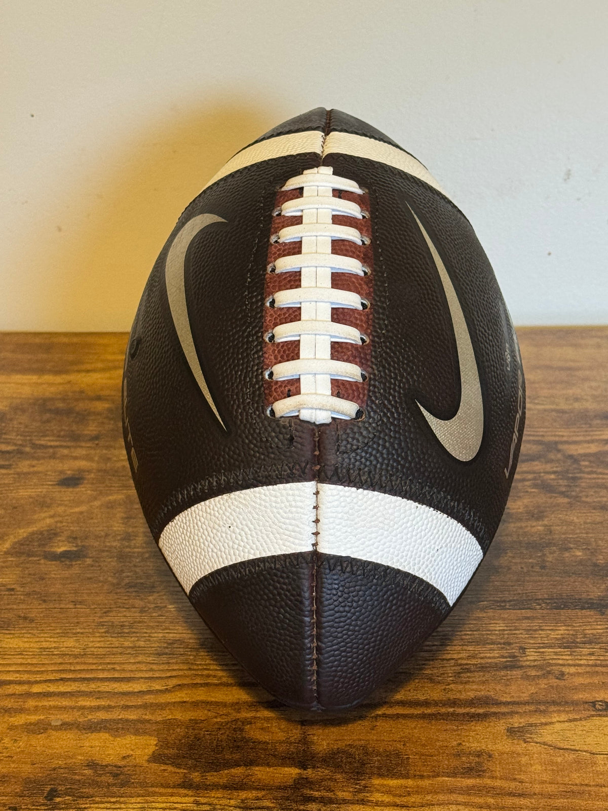 Nike Vapor Elite Chrome Youth Football (Ages 12-14) Game Prepped/ Mudded/ Tacked